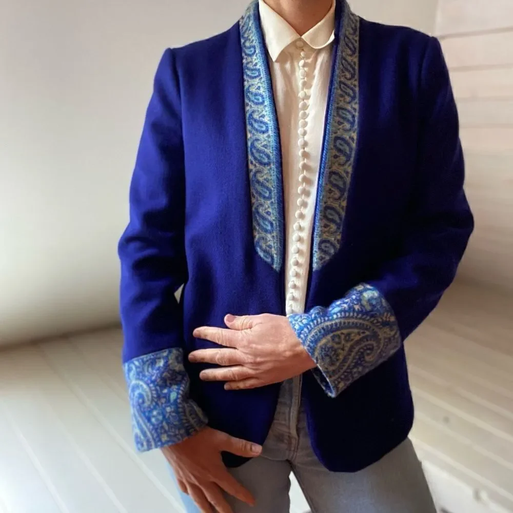 Vintage Open Blazer with Paisley Pattern - Picture 10 of 12